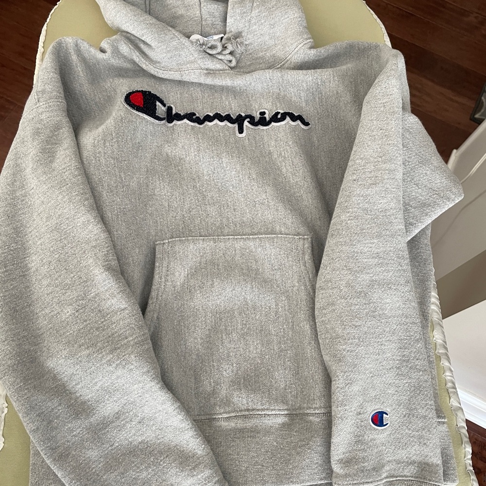 Women’s Sweatshirt
